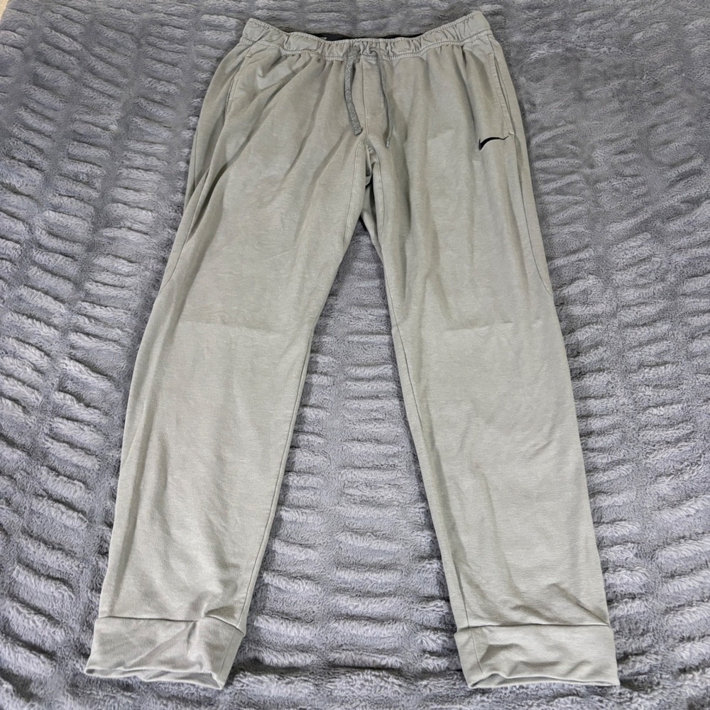 Nike Dri-FIT Mens XL Gray Rayon Blend Jogger Sweatpants Relaxed Fit AR968